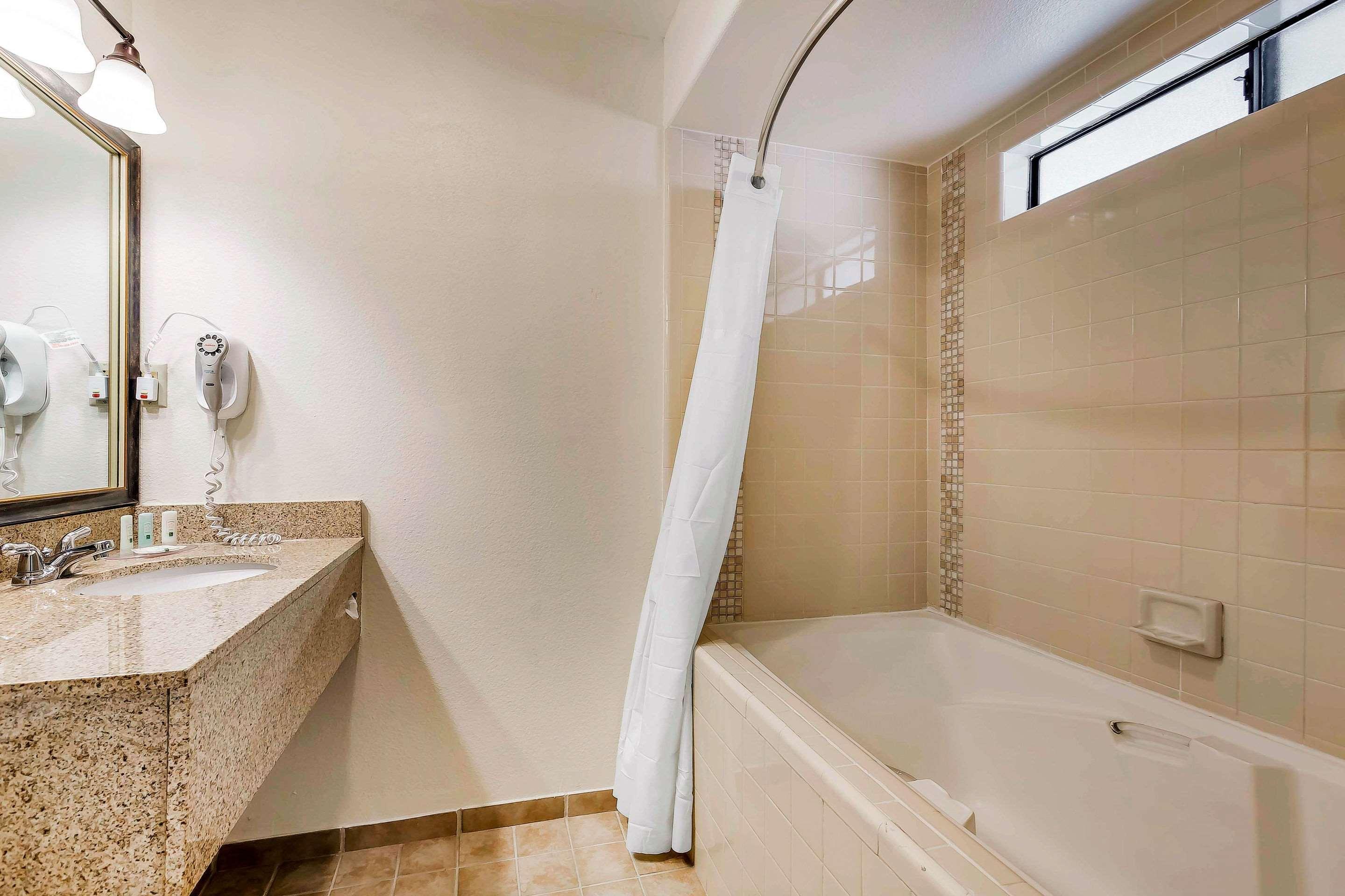 Quality Inn Fallbrook I-15 Екстер'єр фото